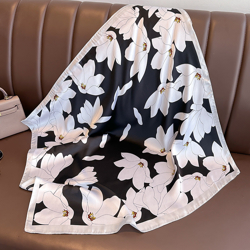 Mara Foulard (100% Seta - 68cm)
