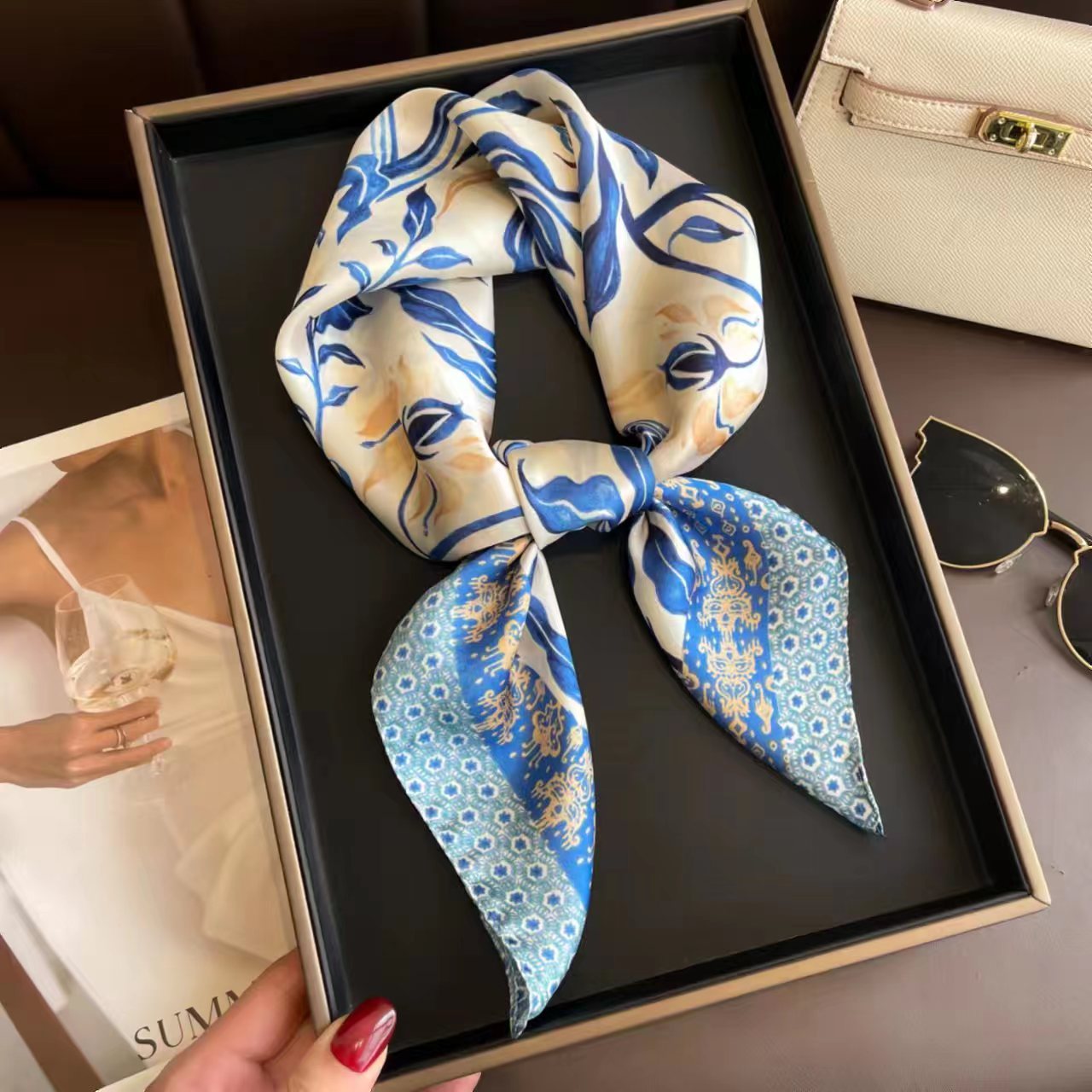 Ylenia Foulard (100% Seta - 68cm)