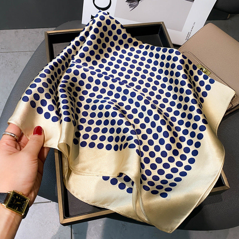 Assia Foulard (100% Seta - 68cm)