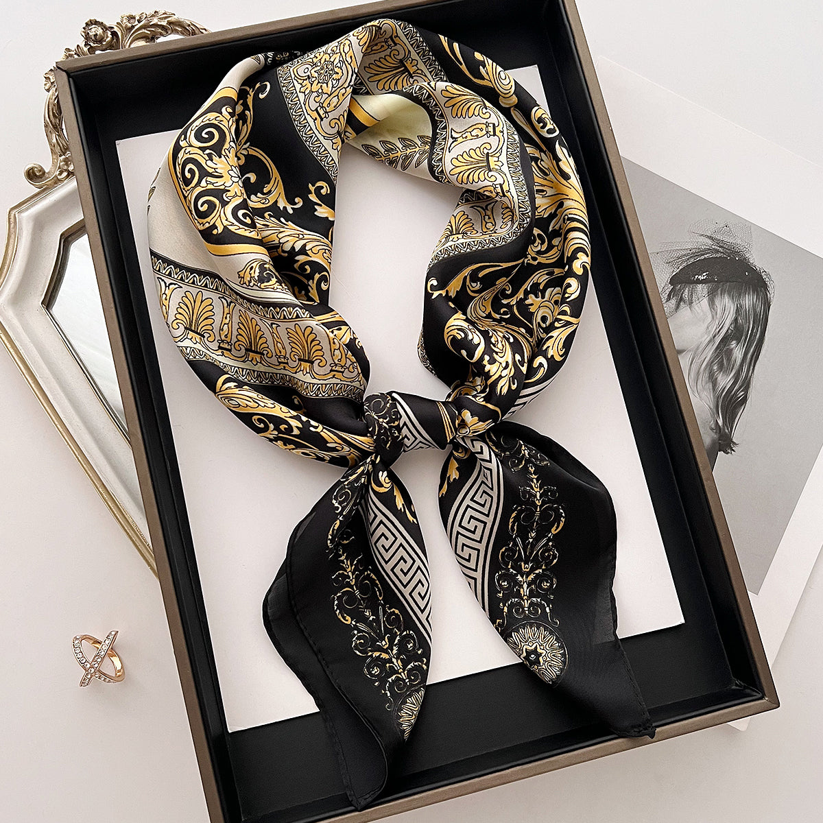 Valeria Foulard (100% Seda - 70cm)