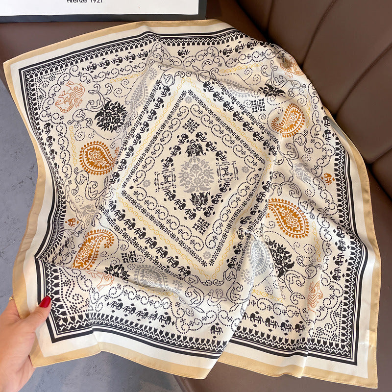 Dionise Foulard (100% Seta - 68cm)