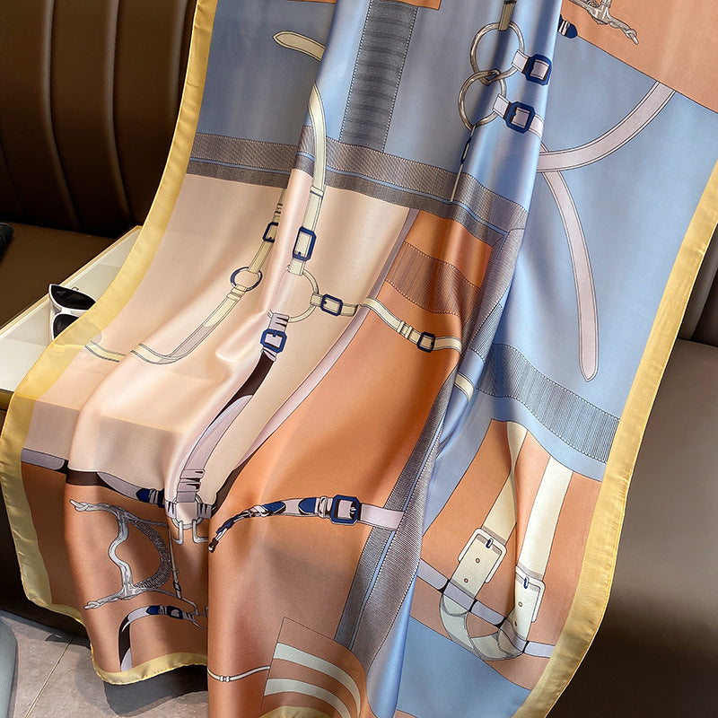 Charlotte Foulard (175cm - 100% Seta)