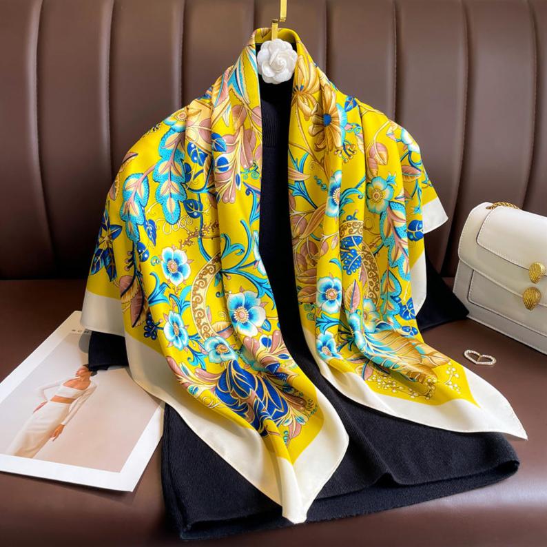 Claudiette Foulard (88cm - 100% Seta)