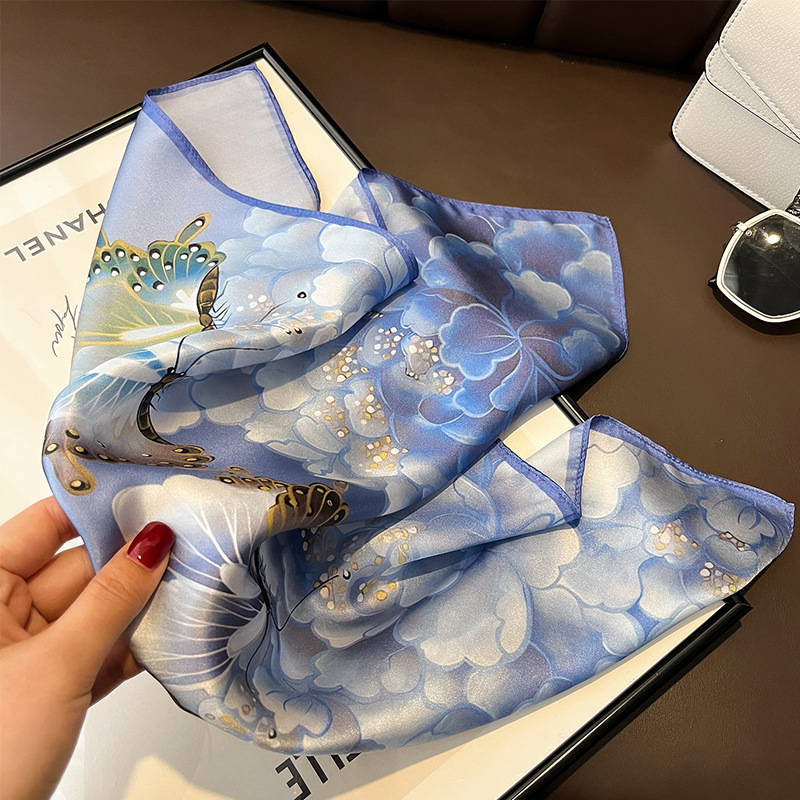 Nuvola Foulard (100% Zijde- 53cm)