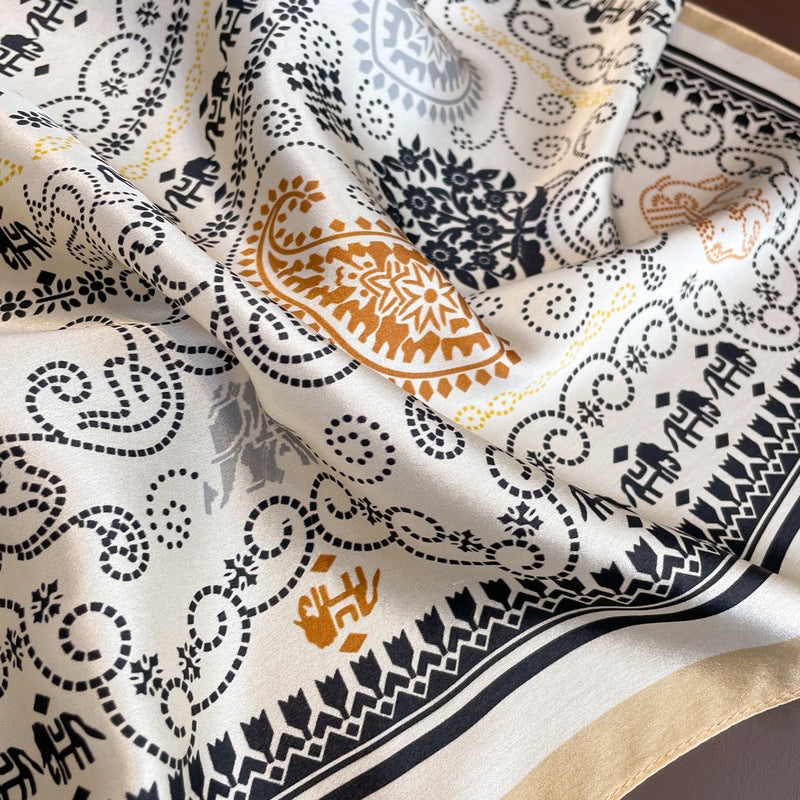 Dionise Foulard (100% Seta - 68cm)