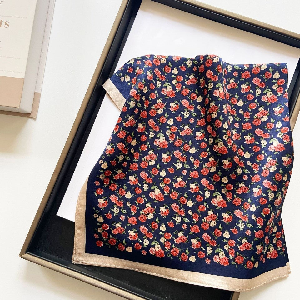 Rosita Foulard (100% Seta - 68cm)
