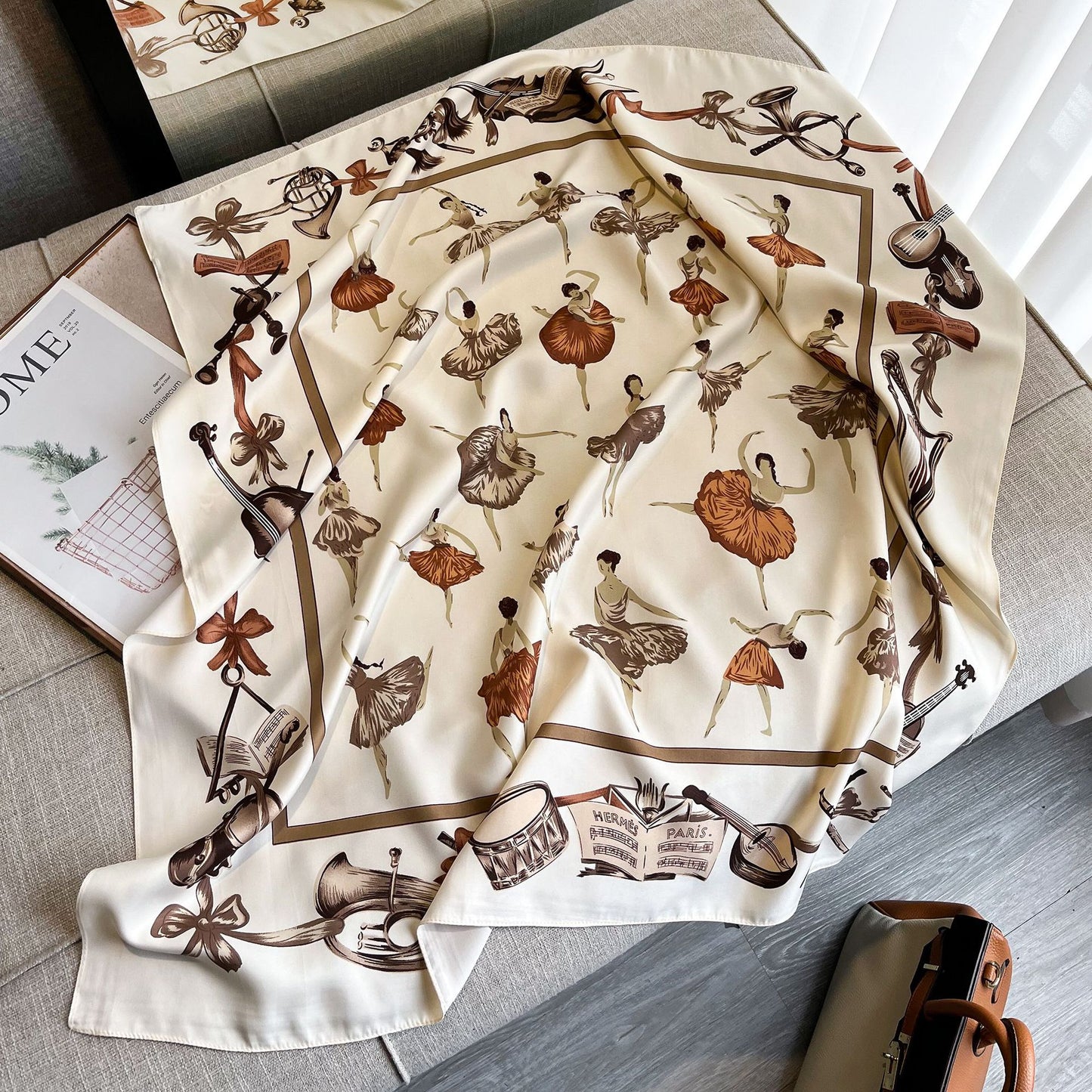 Ballerina Foulard (90cm - 100% Seta)