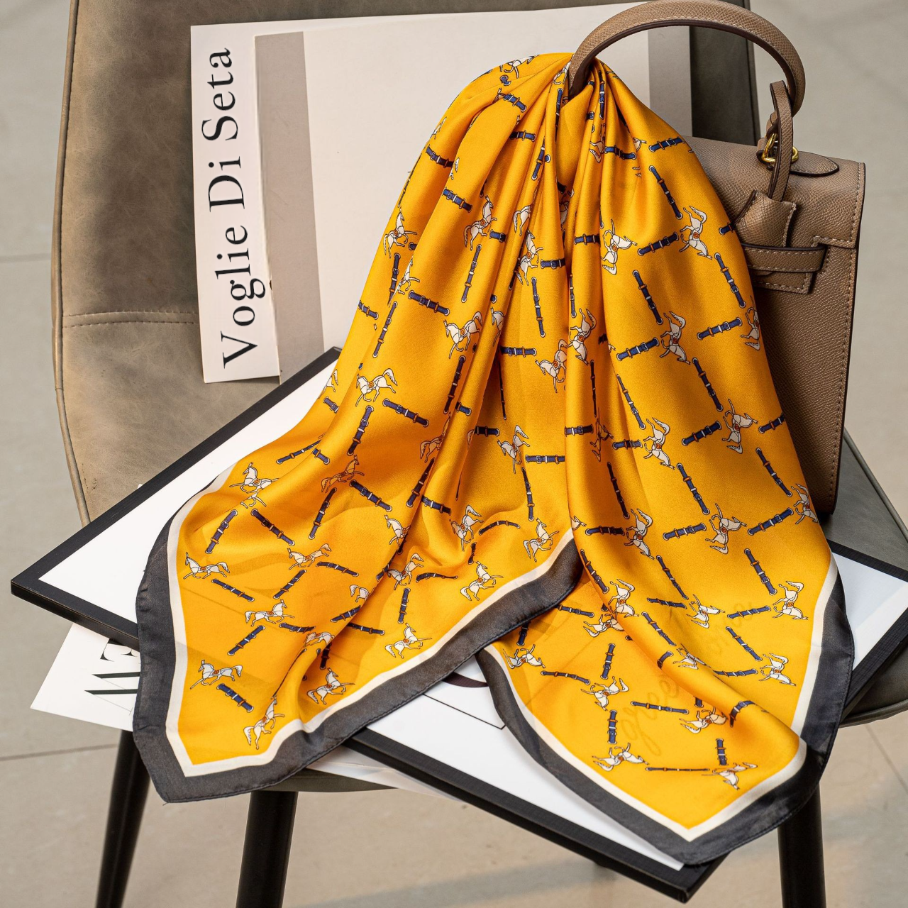 Allegra Foulard (100% Seta - 68cm)