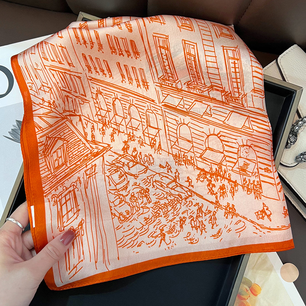 Paris Foulard (100% μετάξι - 53cm)