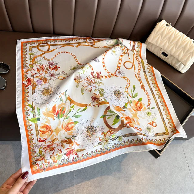 Gabriela Foulard (100% Soie - 68cm)