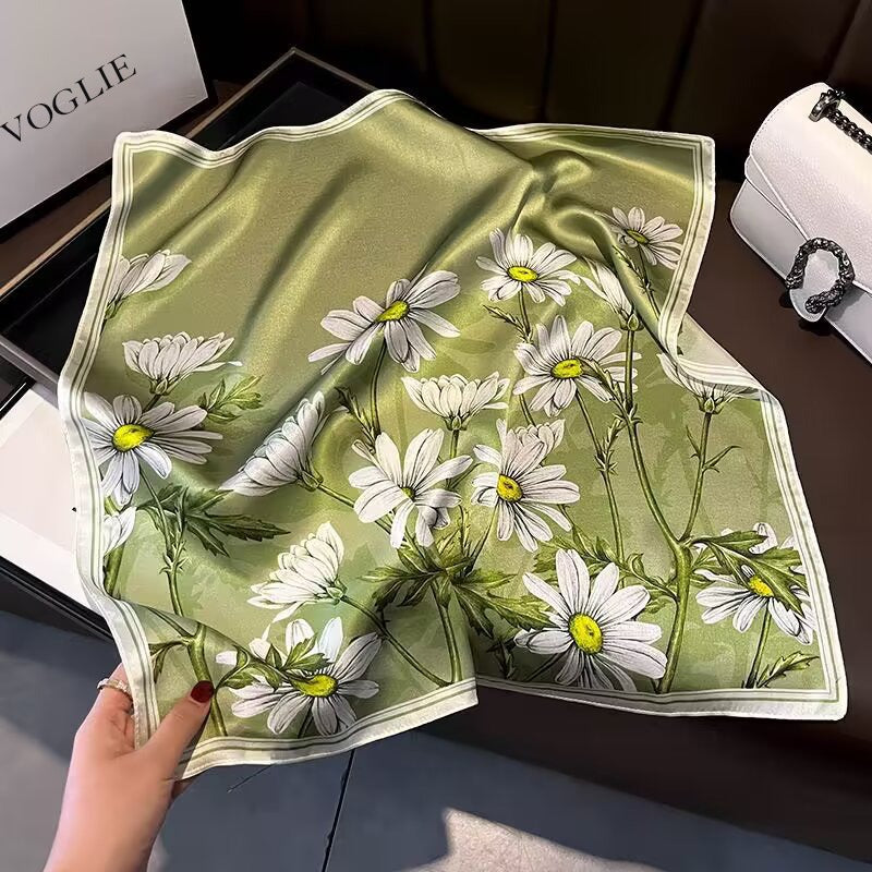 Cristina Foulard (100% Zijde- 53cm)