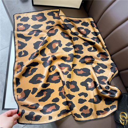 Leo Foulard (100% Zijde - 68cm)