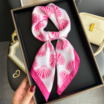 Irene Foulard (100% Seide - 68cm)