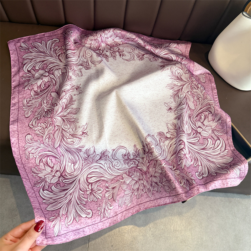 Kenna V Foulard (100% Seide - 68cm)