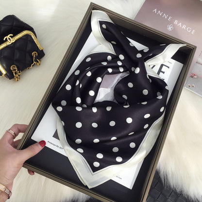Pois Foulard (100% Siden - 53cm)