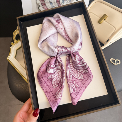 Kenna V Foulard (100% Seide - 68cm)
