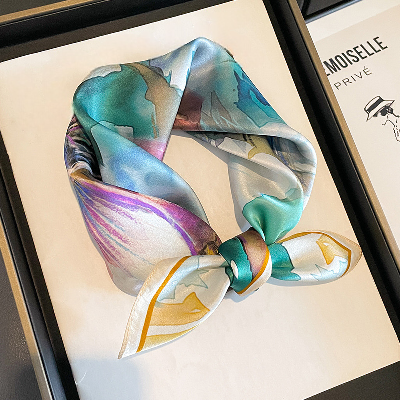 Giorgia Foulard (100% Seta - 53cm)