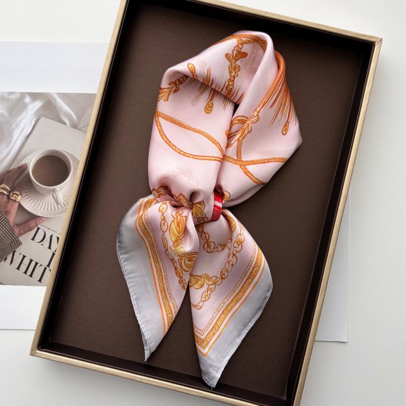 Hannes Foulard (100% Seide - 68cm)