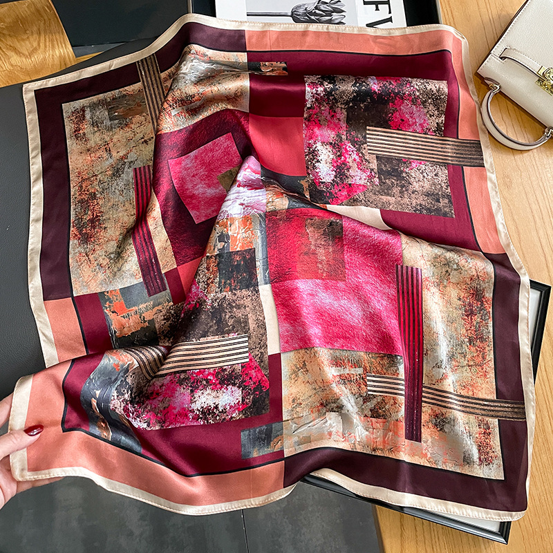 라니라 스카프 (100% 실크 - 68cm)