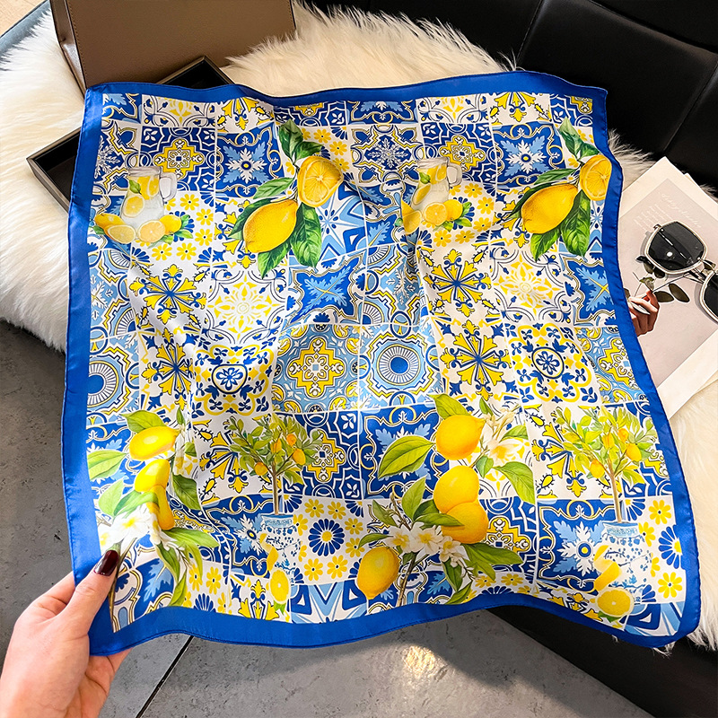 Amalfi Foulard (100% Seide - 68cm)