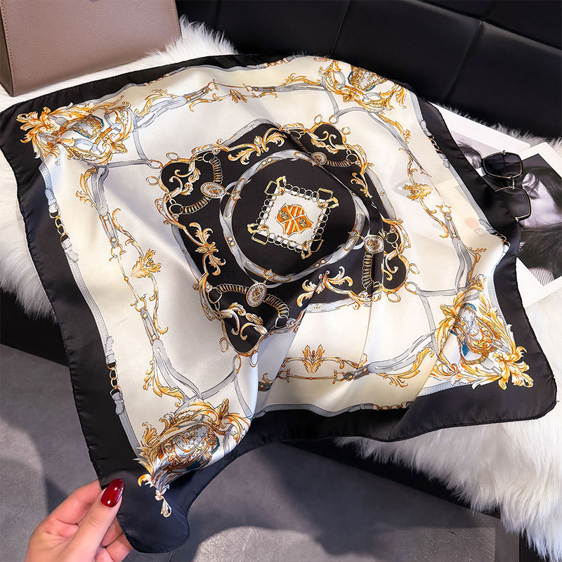 Lavinia Foulard (100% Seda - 68cm)