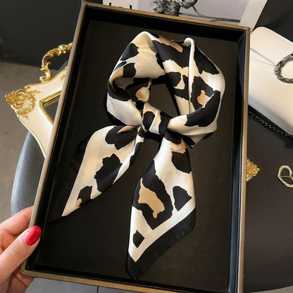 Leo White Foulard (100% Jedwab - 68cm)
