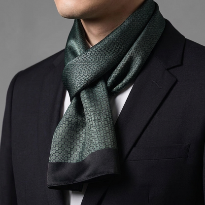 Basilio Foulard (100% Silke -155*26cm)