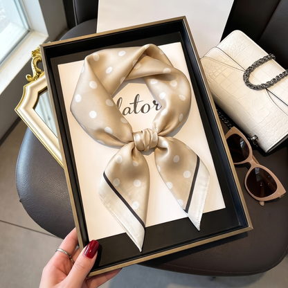 Pois Beige Sjal (100% Siden - 68cm)