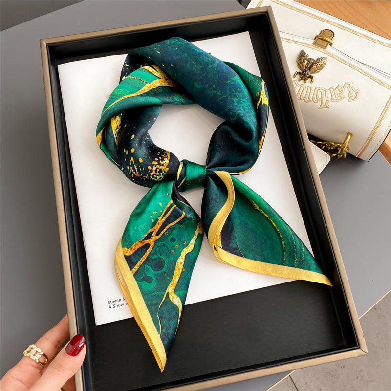 Elodie Foulard (100% Seta - 68cm)